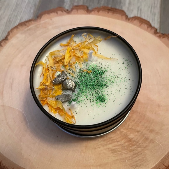 *Money Magic* Soy Wax Candle - Picture 3 of 6